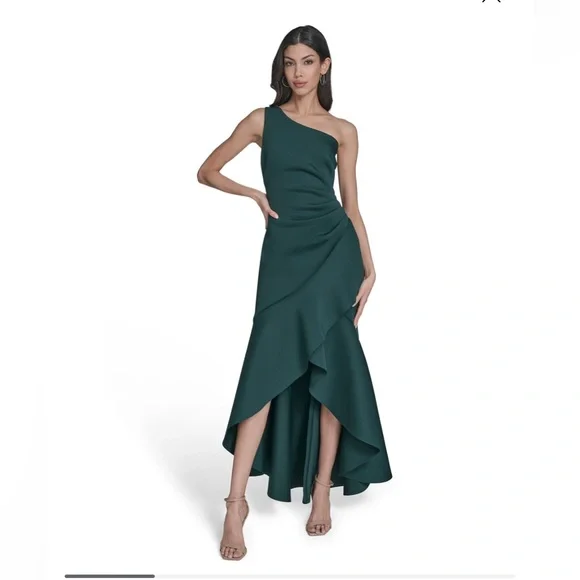 monet woman in the green dress Green Floral Print One Shoulder Dress - Maxi Dresses main image 1